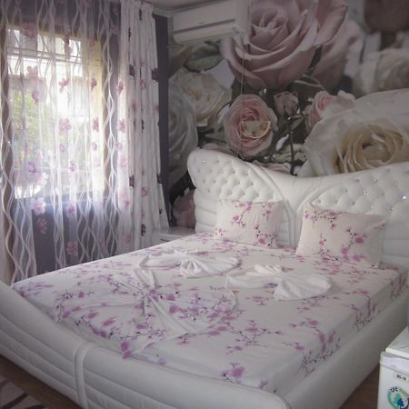 Guest House Hristina سوزوبول الغرفة الصورة